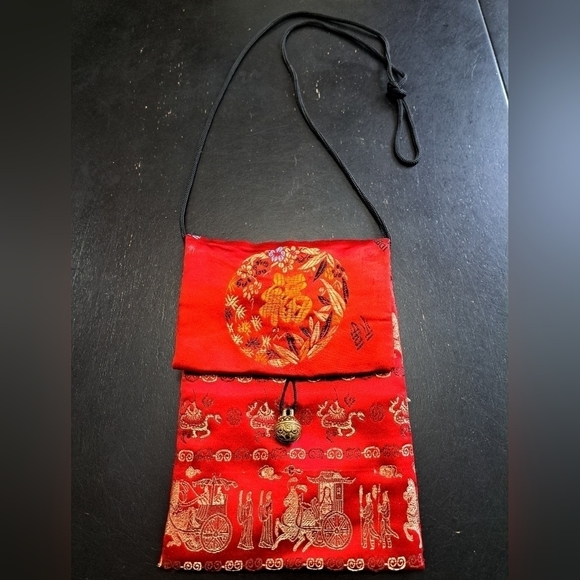 Asian Designed Bag - Picture 1 of 8